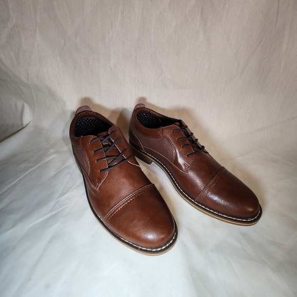 Steve Madden men kids size 7 leather boliverr dress shoes new with box